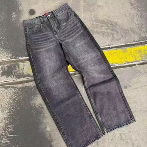 Jeans en denim pour hommes, coupe droite et large, style streetwear, délavé vintage, personnalisable, en coton, par un fabricant de denim - Product Image 2
