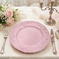 Assiettes de présentation dorées élégantes Wojia 13 pouces, motif floral en relief, bord perlé, en plastique thermolaqué pour mariage, hôtel, événementiel