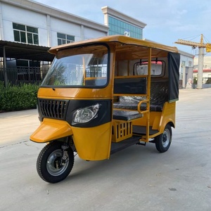 Asie Hot 6 Places Tuk Tuk Trois Roues Auto Taxi Tricycle Motorisé 3 Roues <span class=keywords><strong>Moto</strong></span> <span class=keywords><strong>pour</strong></span> Passagers Moteur à Essence Conduite - Product Image 2