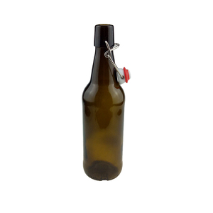 Bouteille de bière en <span class=keywords><strong>verre</strong></span> ambré mat de 50 cl (500 ml) avec bouchon en caoutchouc et clip en <span class=keywords><strong>plastique</strong></span>, emballée en carton - Product Image 4