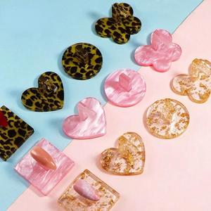 Base de práctica de uñas Soporte redondo mariposa corazón cuadrado leopardo manicura uñas postizas arte consejos Pantalla mostrando estante herramientas de manicura - Product Image 2