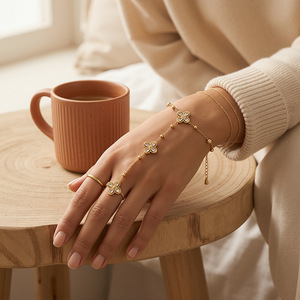 Elegante Pulsera de Cristal <span class=keywords><strong>con</strong></span> Trébol, Cadena de Mano de Acero Inoxidable Dorado <span class=keywords><strong>con</strong></span> Anillo Ajustable, Joyería Boho para el Dedo - Product Image 1