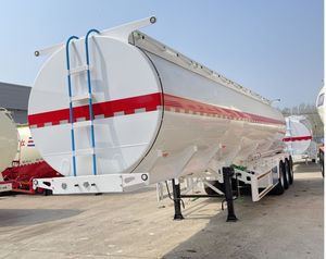 Nouveaux camions-citernes de 45 m pour le transport de pétrole, d'essence et de diesel en Tanzanie, véhicules de transport, semi-remorques à réservoir en acier au carbone/acier inoxydable, Dongfeng - Product Image 3