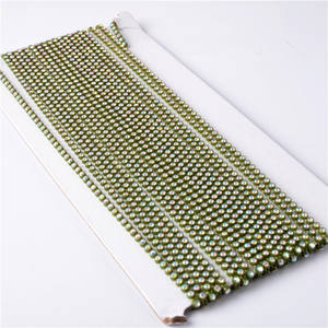 Bande de garniture en tissu avec strass en émeraude plastique, best-sellers au Guatemala - Product Image 4