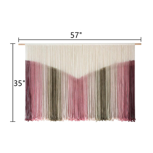 Tapisserie murale en macramé moderne minimaliste neutre au-dessus du lit, fil teinté en tie-dye rose, 57x35 pouces - Product Image 2