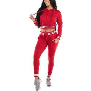 Nouvel ensemble de survêtement 2-en-1 pour femme PIHA SPORTS : haut et bas unis en polyester/coton pour le sport, la gym et la détente - Product Image 4