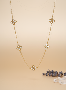 قلادة على شكل زهرة رباعية الأوراق مطلية بالذهب عيار 18 قيراط من الفولاذ المقاوم للصدأ للنساء، مجوهرات عصرية كهدية جالبة للحظ - Product Image 2