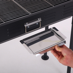<span class=keywords><strong>Barbecue</strong></span> pliable en fer portable |   <span class=keywords><strong>Barbecue</strong></span> au charbon de bois compact pour le camping en plein air, les fêtes de plein air et les réceptions de jardin - Product Image 3