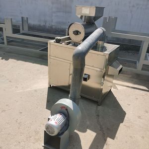 Integrierte Maschine zum Schälen von Erdnuss schalen, Halb schneiden und Hacken nach dem Backen, ein guter Helfer für die Lebensmittel verarbeitung - Product Image 2
