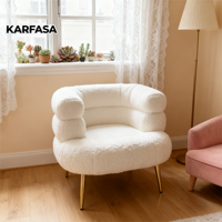 Chaise de loisir nordique moderne en tissu avec pieds en métal doré pour appartement, salon, chambre à coucher, hôtel. Production OEM disponible.