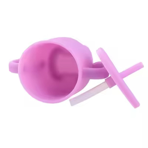 Vaso de Silicona con Pajita, Color Sólido, a Prueba de Fugas y Caídas, con Logotipo Personalizado para Niños - Product Image 3