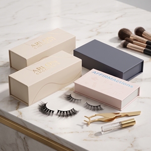 Caja Magnética para Pestañas, Solución de Empaque de Lujo para Extensiones de Pestañas - Product Image 1