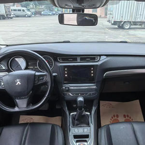 Voitures d'occasion à essence bon marché 2016 Dongfeng <span class=keywords><strong>Peugeot</strong></span> 408 Berline cinq <span class=keywords><strong>places</strong></span> d'occasion à essence bon marché Version manuelle Conduite à gauche Voitures d'occasion - Product Image 5