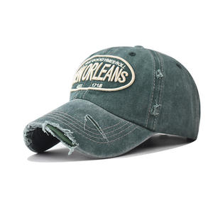 Vente en gros de casquettes de baseball en coton de style extérieur délavé avec broderie de grandes lettres anglaises unisexes - Product Image 5