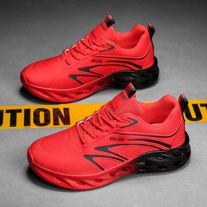 Zapatillas de running de caña alta con cordones 2025, deportivas de moda con amortiguación Blade, estampado de llamas, tejido hueco, ligeras para jogging - Product Image 4