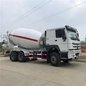 6x4 Sinotruck howo mix volume 8立方米混凝土搅拌车