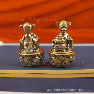 Figurine de singe Dingtong pour la bonne fortune, Bassin du trésor de Wukong, Table Bima Wen, Vente en gros d'objets du zodiaque - Product Image 3