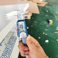 Panneau poncé personnalisable de PVC de la feuille 4x8 de mousse de PVC de finition pour la stratification de peinture