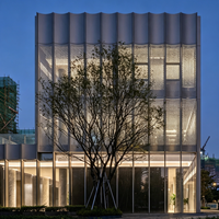 Panneau perforé en aluminium découpé au laser sur mesure, revêtement de façade creux ignifuge pour la décoration extérieure des immeubles de bureaux et des villas