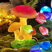 TOPREX Décoration LED créative pour cour extérieure Décoration champignon de dessin animé Ornements de jardin Statue Tabouret Ensemble de table