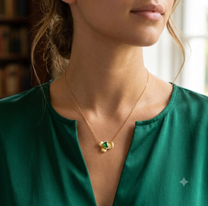 Magnifiques bijoux de cou d'inspiration botanique, élégantes chaînes de cou plaquées or avec pendentifs en forme de fleurs pour femmes, idéales pour les mariages. - Product Image 3