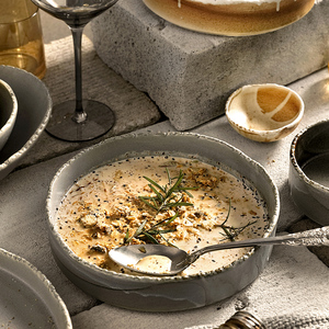 Vajilla de Porcelana Gris Rústica Moteada de Estilo Retro para Club de Campo, Restaurante y Hotel, Juego de Platos y Tazones de Textura Gruesa al por Mayor - Product Image 4