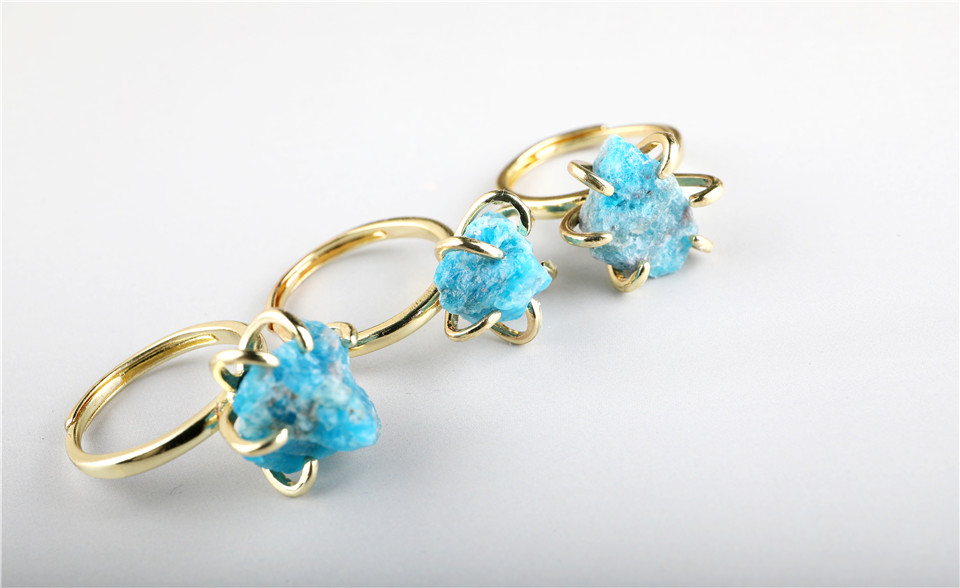 Blue apatite