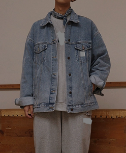 Giacca di jeans Unisex da uomo <span class=keywords><strong>donna</strong></span> con Logo <span class=keywords><strong>blu</strong></span> ricamato e traspirante con bottone <span class=keywords><strong>Cargo</strong></span> ampia vestibilità Oversize pelliccia decorata coppie - Product Image 3