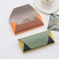 Étui à lunettes en cuir PU à prix d'usine, design rectangulaire rétro 2026, motif imprimé, boîte de rangement pour lunettes