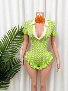Combinaison courte d'été pour femme <span class=keywords><strong>en</strong></span> tricot, motif chevron zigzag, col polo, col <span class=keywords><strong>en</strong></span> V, manches courtes, ourlet à volants - Product Image 6