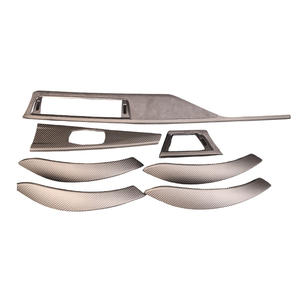 Kit de garnitures intérieures en fibre de carbone véritable pour <span class=keywords><strong>BMW</strong></span> Série 3 et 4 F10 F30 F32 F34 F80 E90, couvre-tableau de bord décoratif style M - Product Image 2