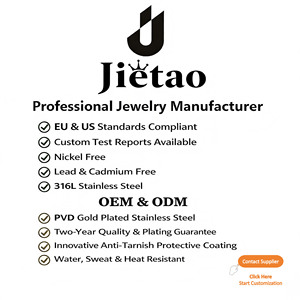 Collar de Acero Inoxidable con Baño de Oro PVD Personalizado, Collar con <span class=keywords><strong>la</strong></span> Escritura 'Amado por <span class=keywords><strong>Dios</strong></span>', Joyería Cristiana, Regalo Religioso - Product Image 6