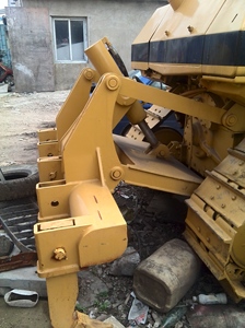 รถดันดินตีนตะขาบ Caterpillar D5H/D5G มือสอง ความจุดันดิน 4.5 เมตร น้ำหนัก 20000 กิโลกรัม ประสิทธิภาพการทำงานสูง ราคาประหยัด - Product Image 6