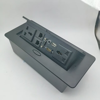 Prise de table encastrée en aluminium noir avec ports intégrés VGA, USB-A/Type-C, module d'alimentation universel IP45 pour usage résidentiel