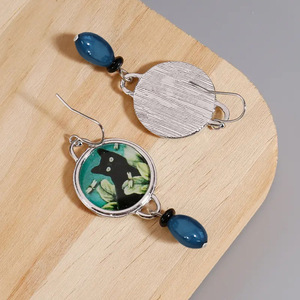 Pendientes Colgantes de Gato Negro Ariel Sierkaps Maymyvog con Engaste de Bisel de Plata Antigua, Joyería de Moda Vintage para Mujer - Product Image 5