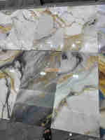 Azulejo de Porcelanato Dorado de 60x120cm, Acabado Pulido, Aspecto Mármol, para Paredes, Precio Bajo, Alta Calidad, Fácil de Instalar