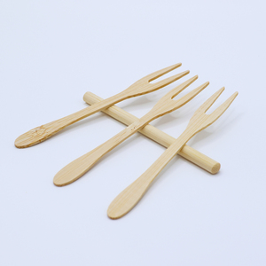 Fourchettes à fruits miniatures écologiques en bambou, fourchettes à dessert en bois réutilisables pour la restauration événementielle - Product Image 2