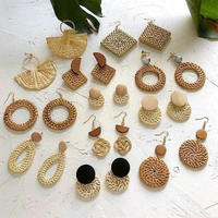 Pendientes geométricos bohemios de tejido de ganchillo para mujer, joyería hecha a mano, pendientes de ratán