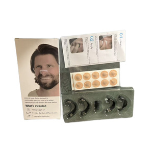 Dilatador Nasal Externo, Tiras Respiratorias de Silicona con Aplicador Magnético para Aliviar los Ronquidos, Negro y Blanco, Tamaños Incluidos - Product Image 5