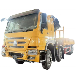 <span class=keywords><strong>Camion</strong></span> grue mobile Sinotruk Howo, capacité de levage de <span class=keywords><strong>35</strong></span> à 40 tonnes, hauteur de levage de 25 m, poids de levage élevé, boîte de vitesses et pompe haute performance - Product Image 1