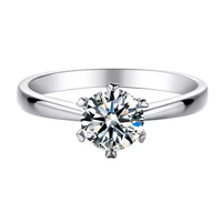 Bague romantique en moissanite ronde 925, en argent sterling 925, sertie de griffes, plaquée rhodium, cadeau d'anniversaire pour Noël
