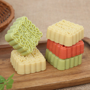 Ciondolo portachiavi a forma di torta di fagioli mung simulata, dolce tradizionale cinese, torta di fagioli ghiacciati in stile antico. - Product Image 1