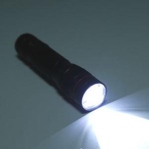 Qxmoving nhỏ Zoom Torch ánh sáng mini mạnh mẽ EDC Xách Tay USB có thể sạc lại biểu tượng tùy chỉnh không thấm nước Led đèn pin với clip - Product Image 4