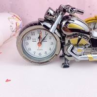 Vente en gros de chiffres arabes alarme en forme de voiture horloge en forme de moto exquise décoration de la maison
