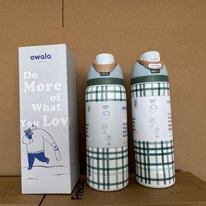 Botella de Agua Portátil de Acero Inoxidable de Gran Capacidad, Aislada al Vacío, con Doble Función de Bebida, para Exteriores - Product Image 6