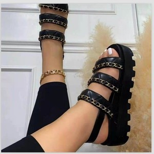 Nouvelle Collection – Sandales Compensées Sexy Motif Serpent pour l'Été – Chaussures à Talons Hauts et Sacs Assortis pour Femmes – Vente en Gros - Product Image 3
