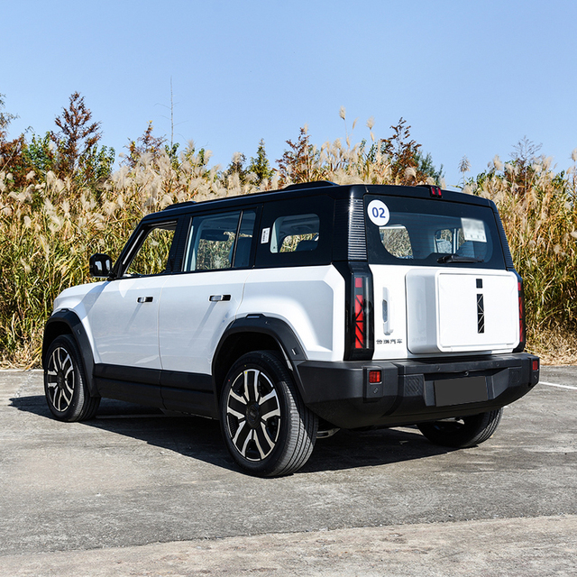 2025 ICAR 03 4WD Electric SUV 501km Range Off-Road Dual Motor AWD 6.5s 0-100km/h L2++ ADAS 15.6" Screen 50-70kWh Battery
