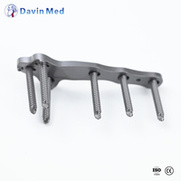 Système de plaques TPLO en titane, implants orthopédiques vétérinaires pour la réparation du ligament croisé du bas (LCB) chez le chien avec scie TPLO