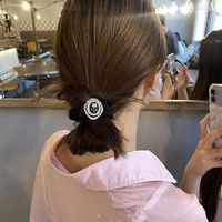 Top Fashion bunga mutiara jimat Satin disesuaikan ikat rambut grosir aksesoris rambut Korea
