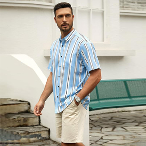 Chemises à rayures pour hommes Chemises hawaïennes d'été boutonnées à manches courtes, décontractées - Product Image 4